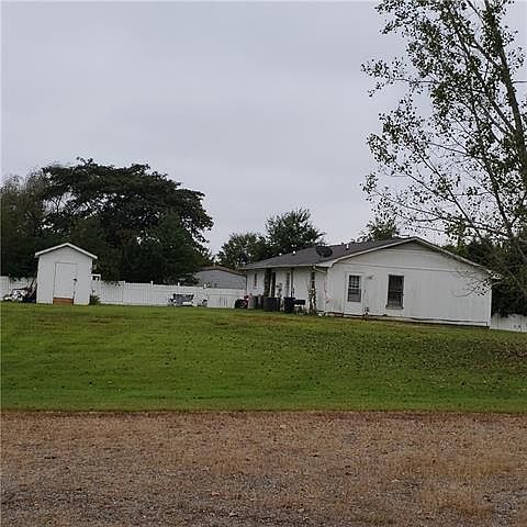 2nd image of 2201 Walt Arney Rd