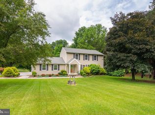 404 Duncan Ln, Hampstead, MD 21074