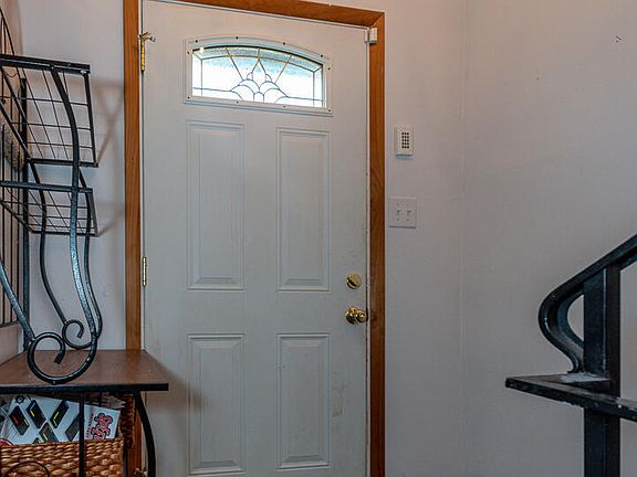 3rd image of 6340 Cadbury Dr