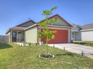 5823 Antonio Pl, Seguin, TX 78155