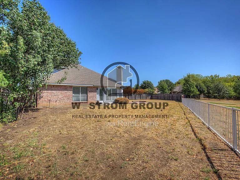 1200 Buehler Ct — Photo 38