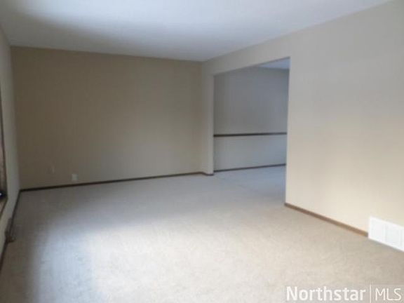 3rd image of 8848 N Brook Cir N