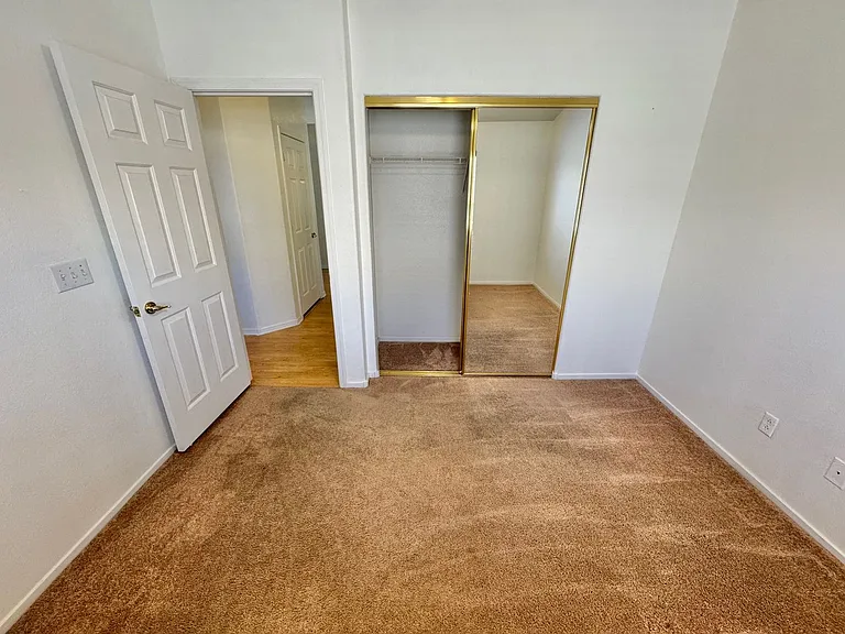 1396 Dragon Rock Dr — Photo 17