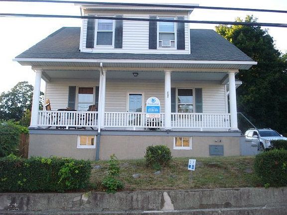 2nd image of 808 Pottsville St