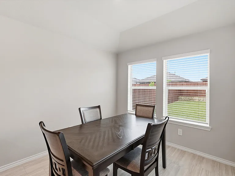 845 Round Robin Ln — Photo 28