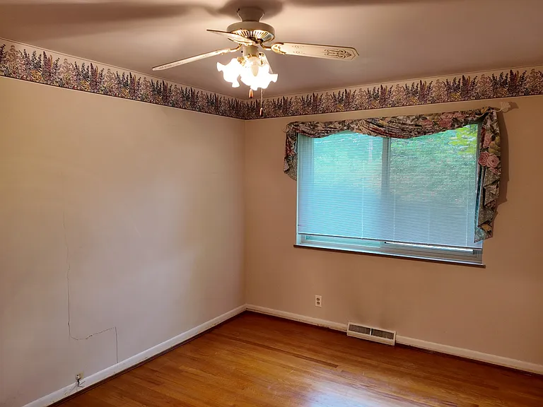 5858 Cherokee Dr — Photo 9