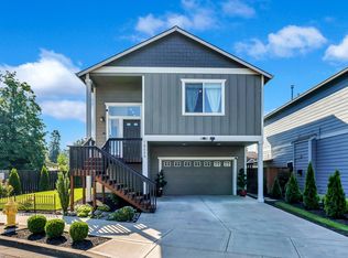 18648 NE Clackamas St, Portland, OR 97230
