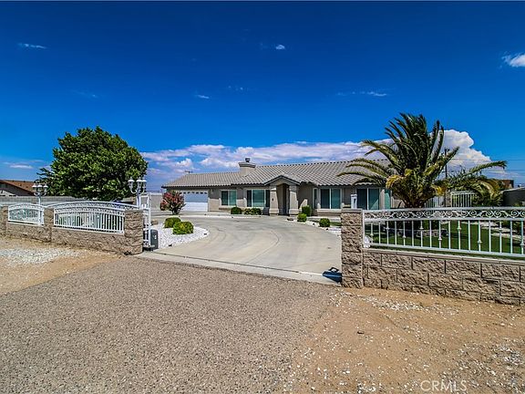 3rd image of 13281 El Rio Rd