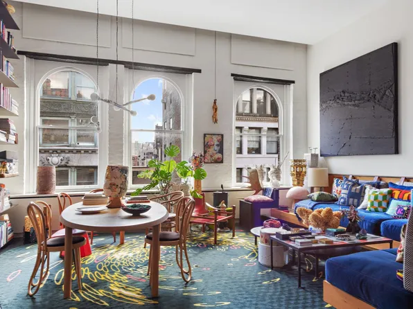 35 East 10th Street image 2 of 10