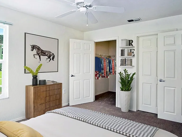 Seven Palms Apartments — Photo 23
