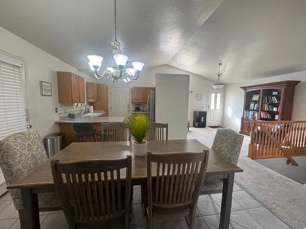 686 Greystone Way, Tooele, UT 84074