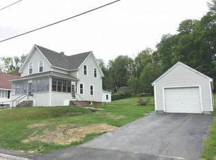 17 Field St, Auburn, MA 01501