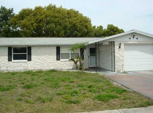 7105 Ingleside Dr, Port Richey, FL 34668