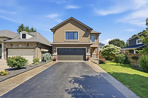 379 Michael Dr Photo 1