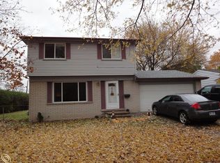 15015 Harrison, Romulus, MI 48174