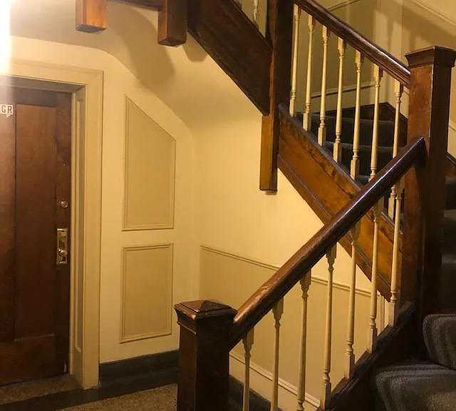 1235 - 1241 Stairwells
