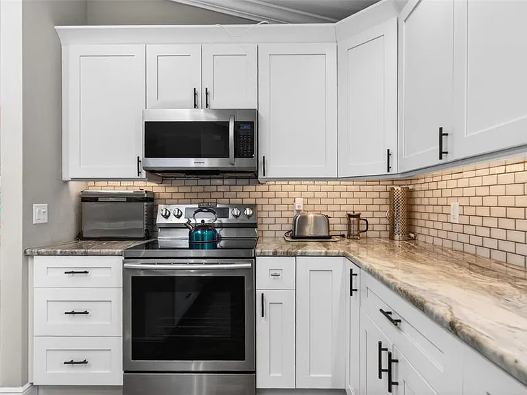 4420 Porpoise Dr SE — Photo 17