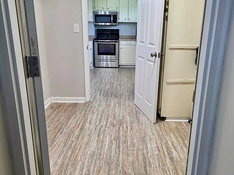 17439 Morgan Dr — Photo 30