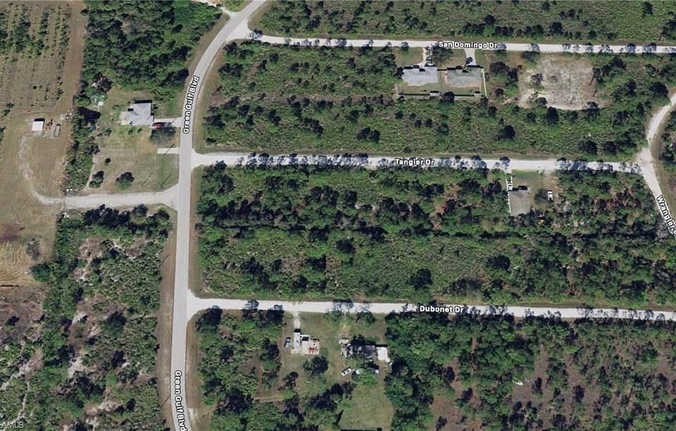 2nd image of 27026 Dubonet Dr