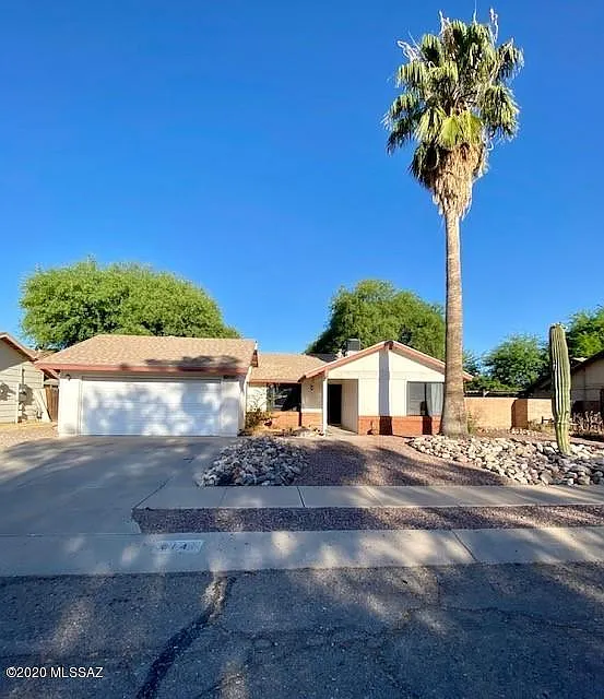 4 bed, 2.0 bath, 1529 sqft, $1,750 — Photo 2