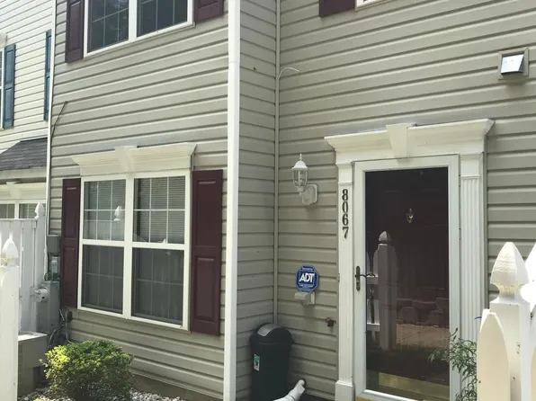 8067 Brookstone Ct, Severn, MD 21144