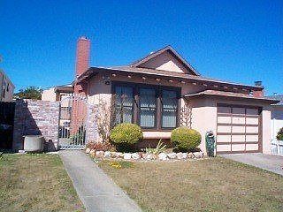 2nd image of 472 Lynbrook Dr