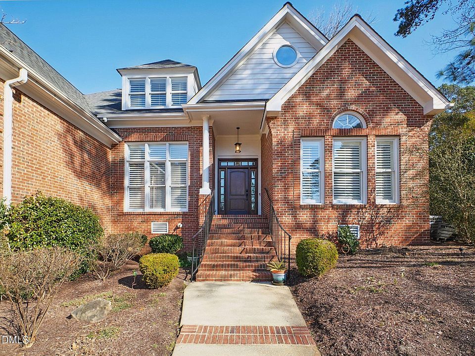 1st image of 101 Trail Bend Ct