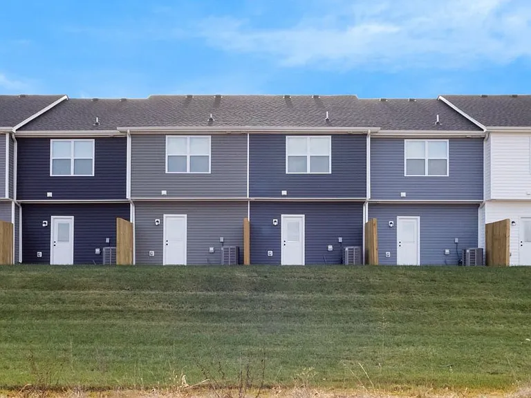 325 Front Ridge Cir — Photo 39