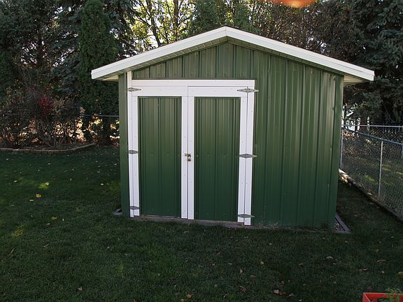 5th image of 4620 Linden Dr