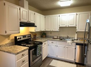 Village Square Apartments, Portland, OR 97222