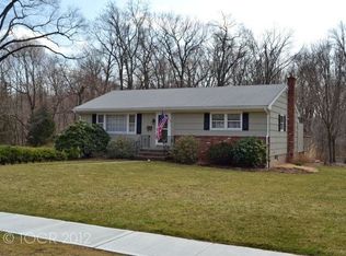 44 Woodside Rd, Wyckoff, NJ 07481