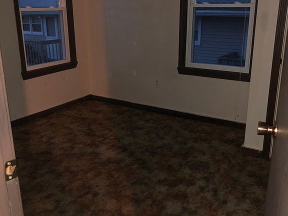 4th image of 20 Joy St Floor 2