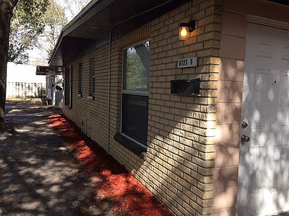 2nd image of 8723 N Mandarine Pl #A