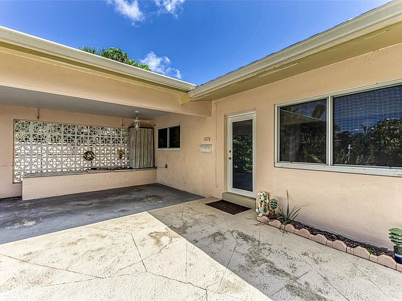 5th image of 1676 NE 40th Street