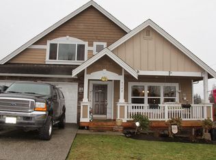 8102 35th St NE, Marysville, WA 98270