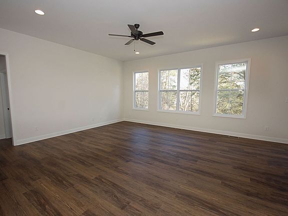 4th image of 4300 Amsterdam Ln #Rh47