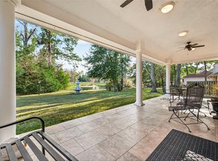 13 Wedgewood Blvd, Conroe, TX 77304