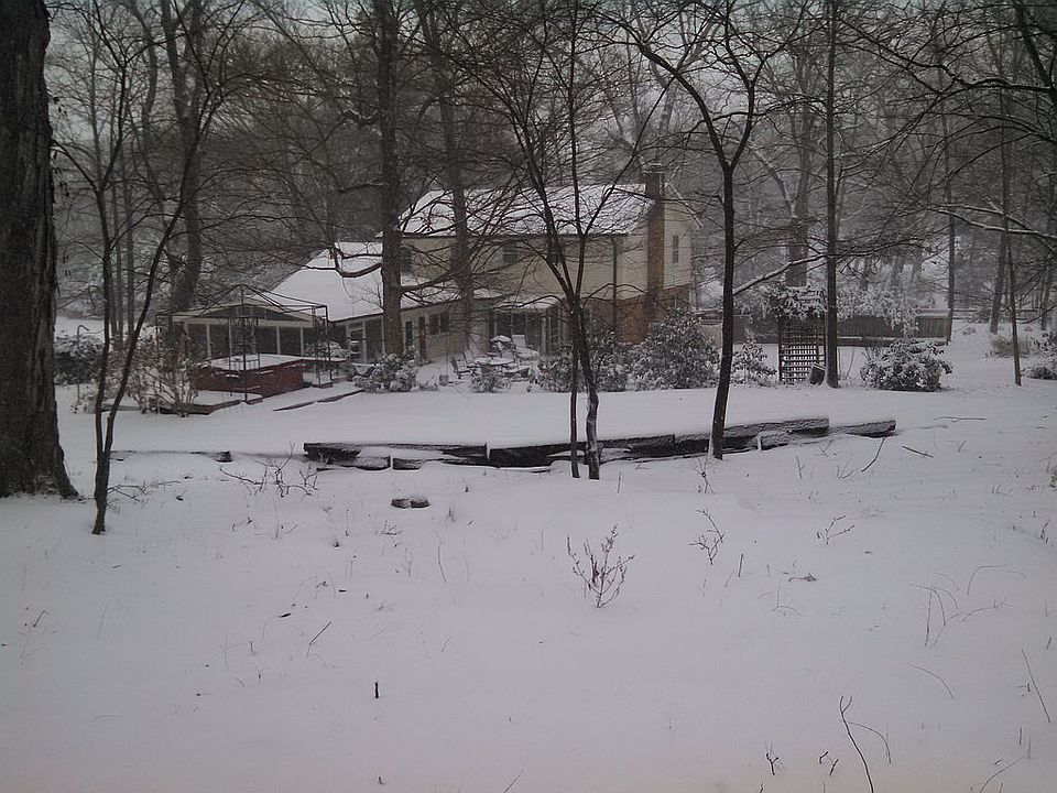 2nd image of 7620 Lebanon Rd