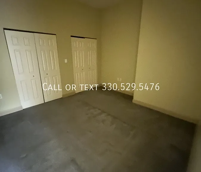 2404 Prospect Ave — Photo 117