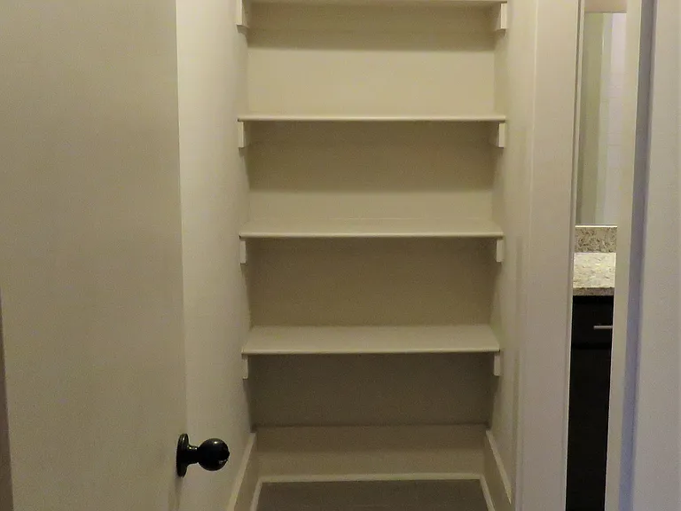 519 E Capitol Ave #2C — Photo 2