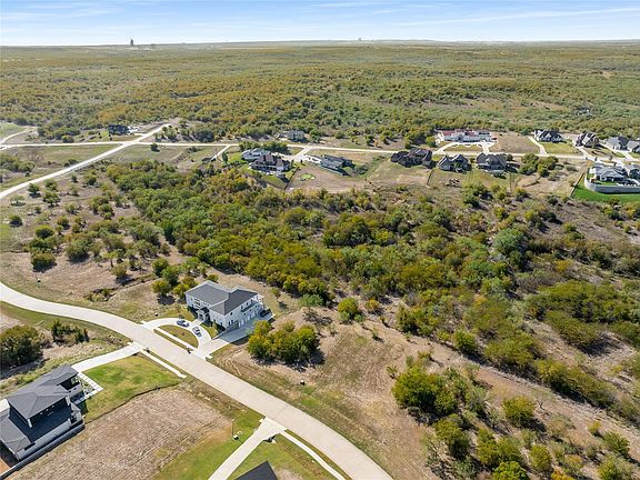 3rd image of 1239 Preserve Blvd