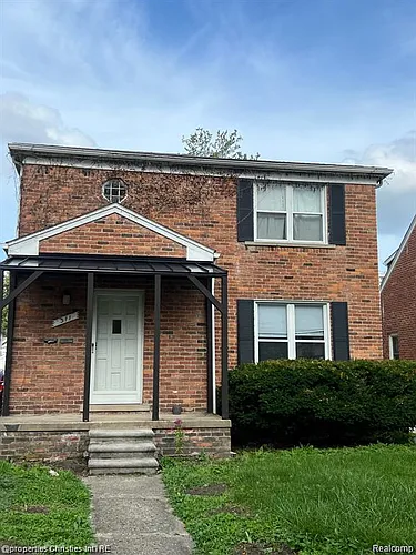311 S Pleasant St Photo 1
