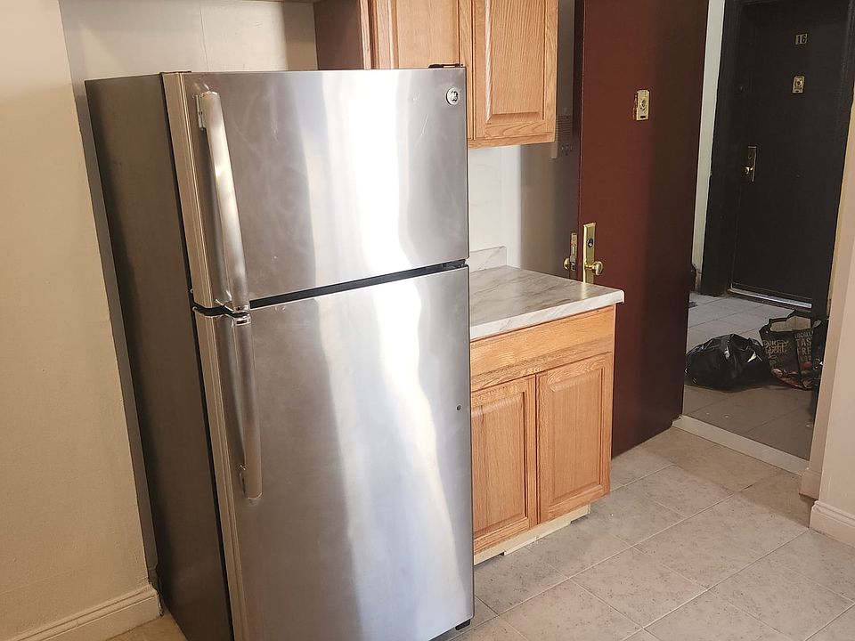 1st image of 3094 Villa Ave APT 14