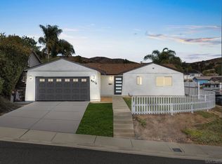 9470 Lake Canyon Rd, Santee, CA 92071