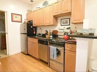 191 Orchard St FRONT 1E, New York, NY 10002