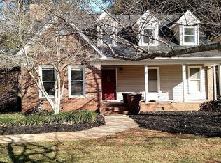 4 Jans Ct, Greensboro, NC 27405