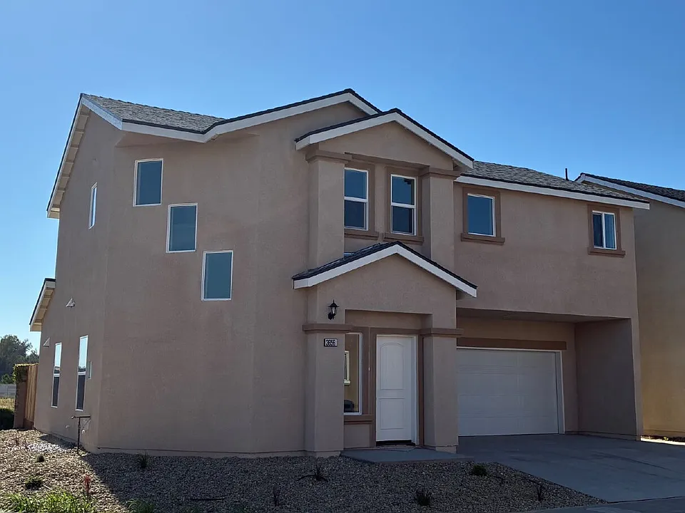 3656 San Onofre Ave