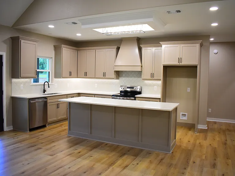 2713 Sullivan Dr — Photo 11