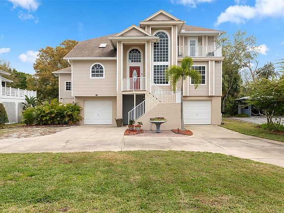 2nd image of 3114 Bluff Blvd