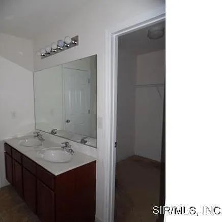 Master bathroom #2